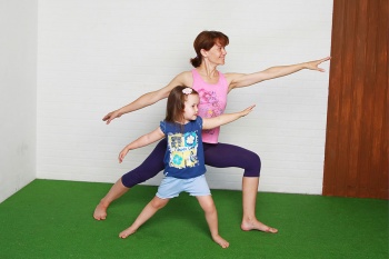 Семейная йога